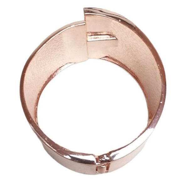 International concepts Crystal Hinge Rose Gold Bracelet - Picture 4 of 4